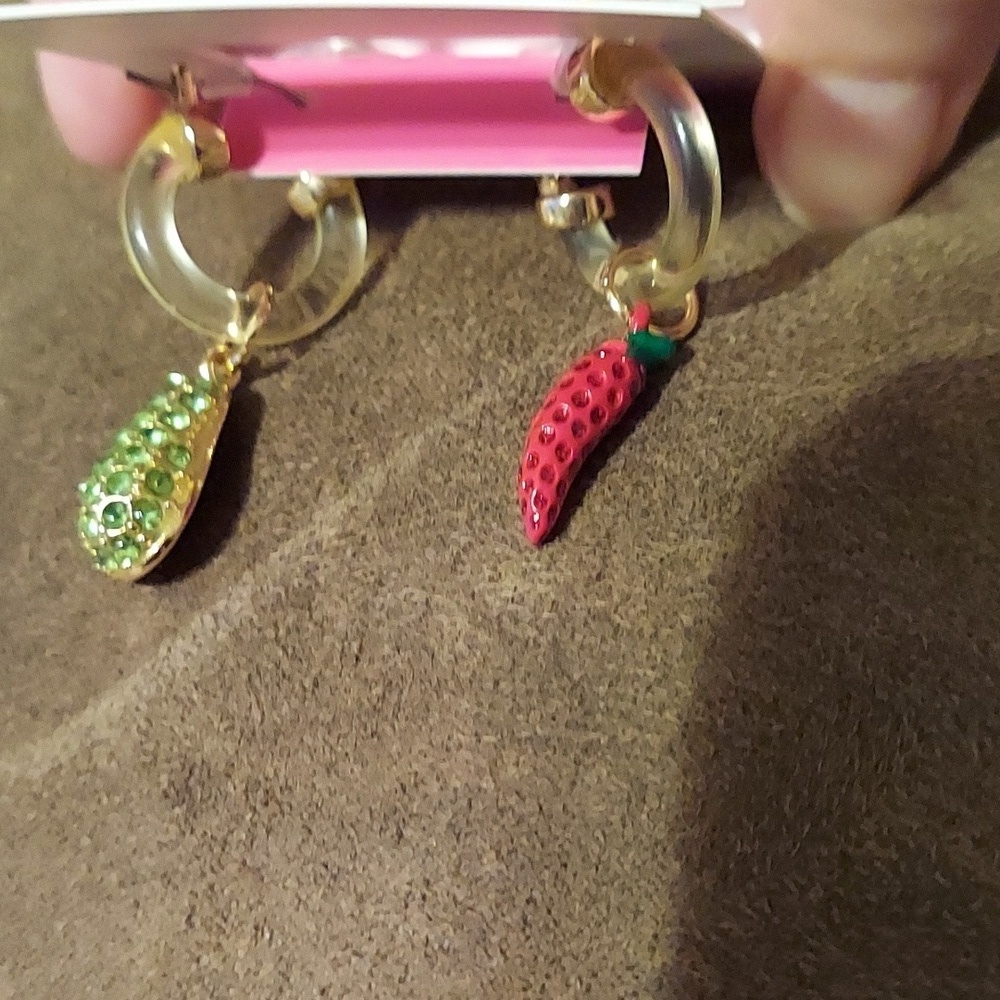 Betsey Johnson Spicy Avocado Earring Set - Picture 3 of 5